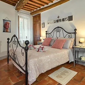 La Casina In Via Fiorita Appartement